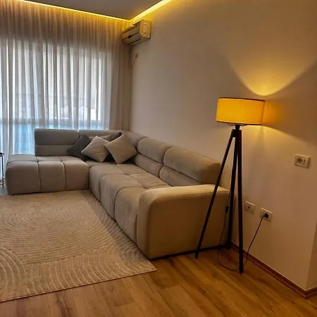 Deivis Tirana